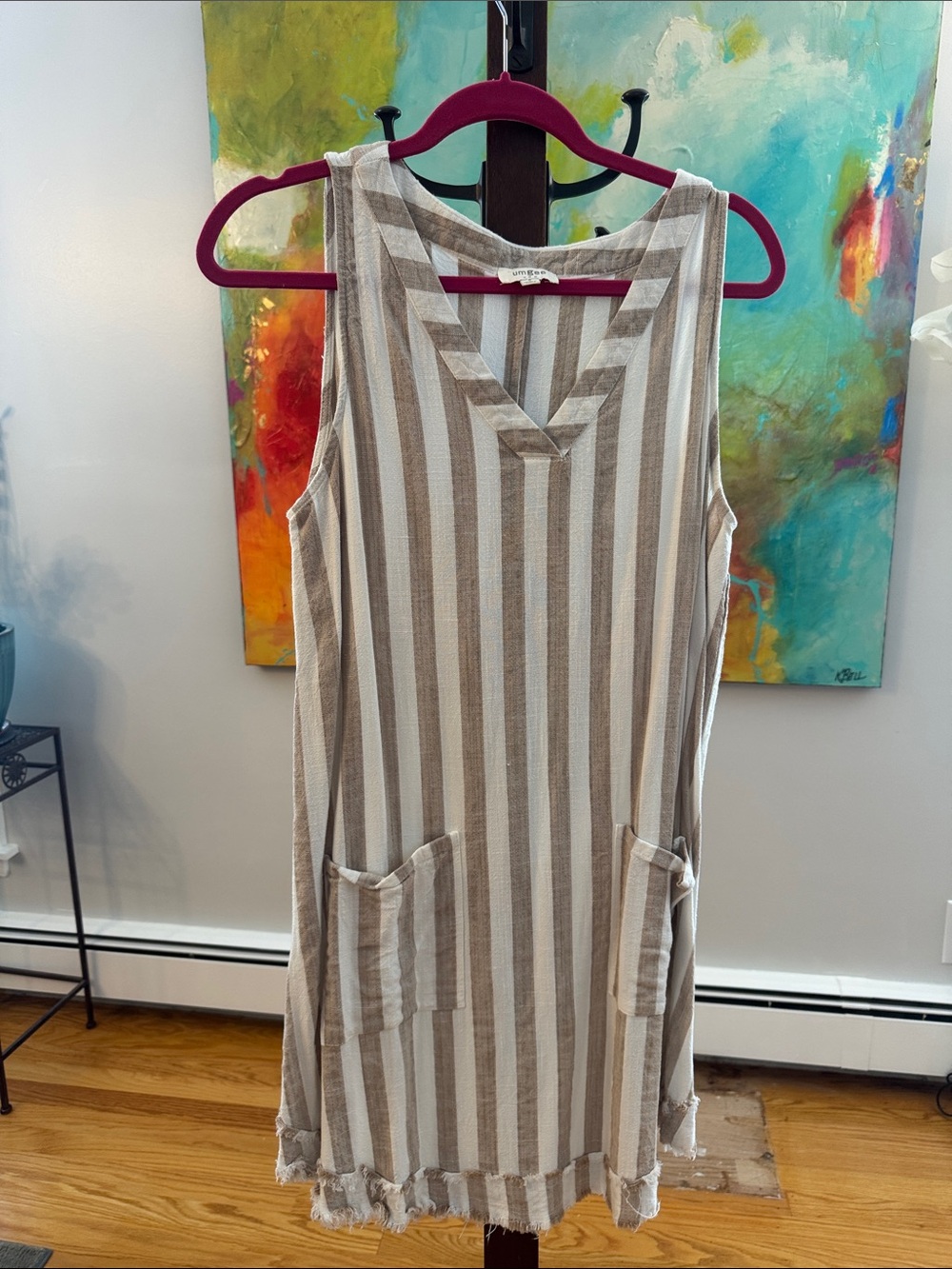 Umgee Beige & White Striped Sleeveless Midi Shift Dress